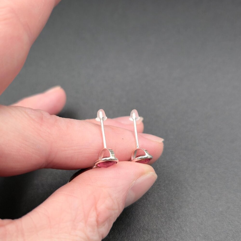 Sterling Silver Faceted Red Glass Handmade Earrings A6484 - Picture 4 of 7